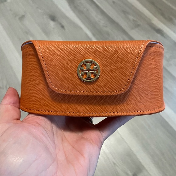 Tory Burch Accessories - New Tory Burch Sunglasses Glasses Case Saffiano Leather